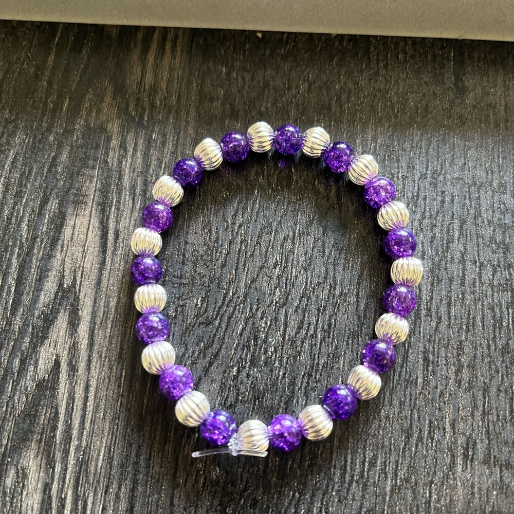 Handmade beaded bracelet